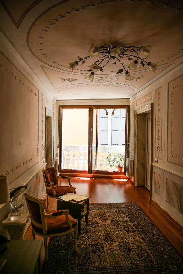 Hidden Gem In Pensión Venecia